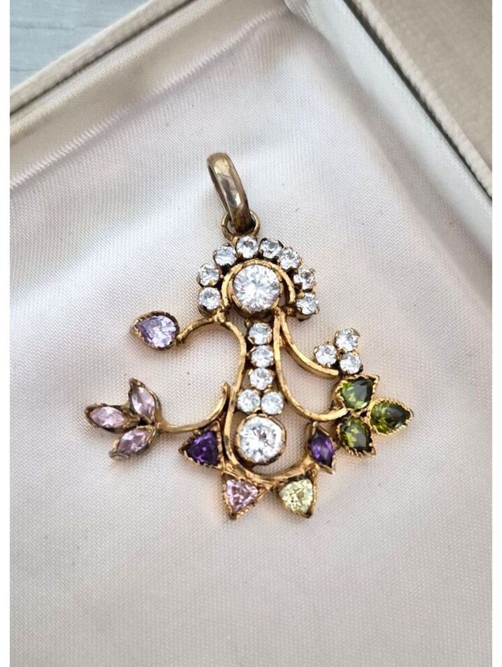Vintage Multi-color Rhinestone Pendant